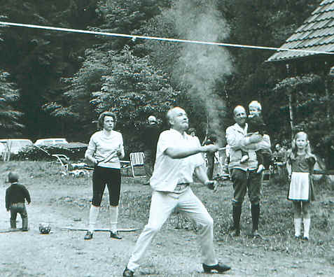 Familienbiwak (ca. 1970) Familienbiwak (ca. 1970)